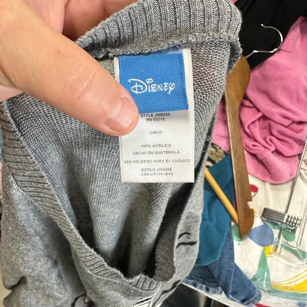 Disney Sweater - Picture 4 of 5